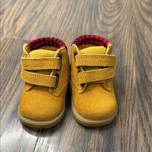 Superfit Mustard Kids Shoes with Velcro